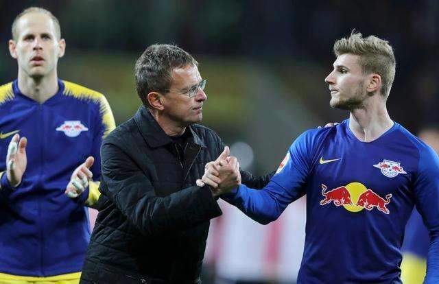 全市场：梅努是那不勒斯的首选，佩莱格里尼和米雷蒂也是候选（全市场：那不勒斯头号目标是梅努，佩莱格里尼与米雷蒂同为备选）