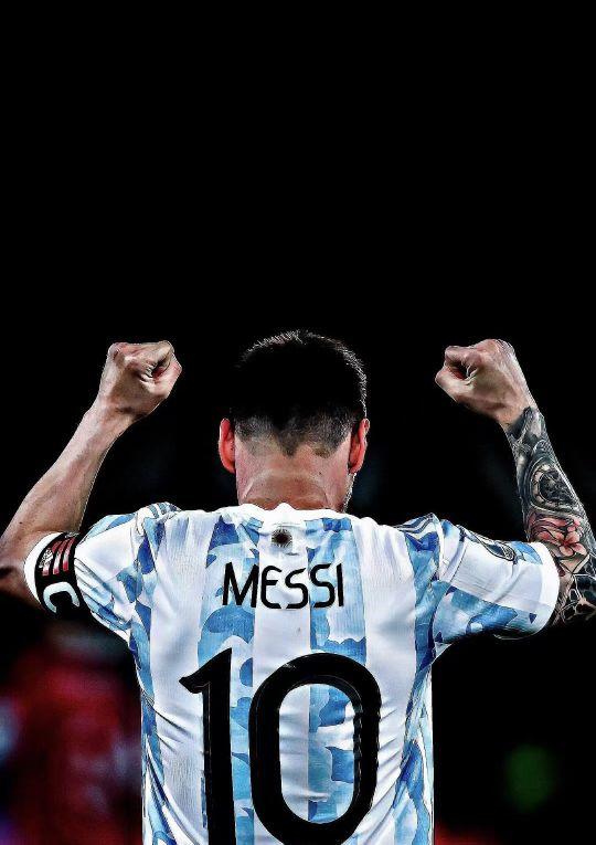 萨拉赫缺席欧冠名单后晒训练照，卡拉格发文力挺利物浦（萨拉赫落选欧冠名单后晒训练照，卡拉格发声力挺利物浦）