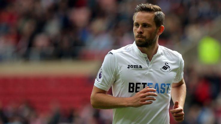 穆勒与梅西交手记录：穆勒正式比赛7胜1负，周末将...（穆勒对梅西交锋史：正式赛7胜1负，周末再度相逢）