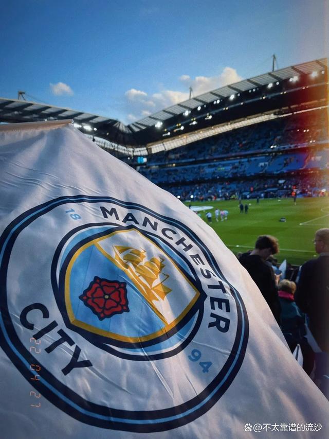 曼联旧将罗西：弗格森严肃中带着亲切体贴，待人就像父亲一样（曼联旧将罗西：弗格森严厉而温情，待人如父般体贴）