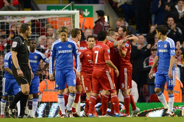 篮球火箭队内训练强度提升，新战术曝光（火箭队内训练强度升级，新战术亮相）