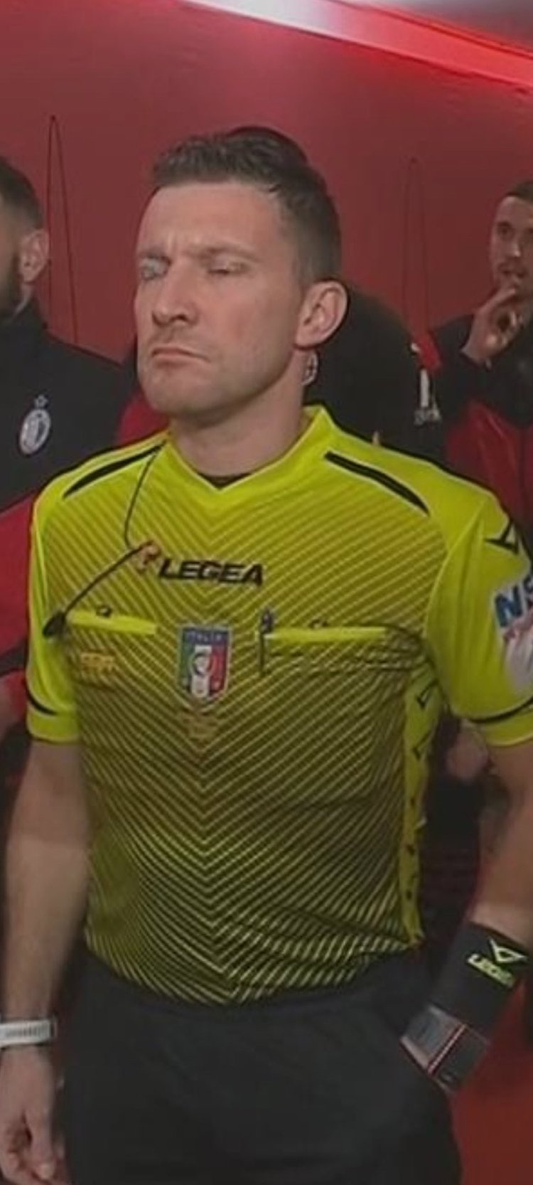 防守动作是否过界？（防守是否越界？）