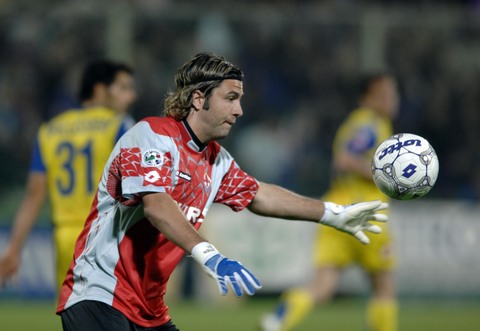 独造5球，拜仁边锋奥利塞vs弗赖堡数据一览（奥利塞单场造5球：拜仁翼锋对阵弗赖堡数据汇总）